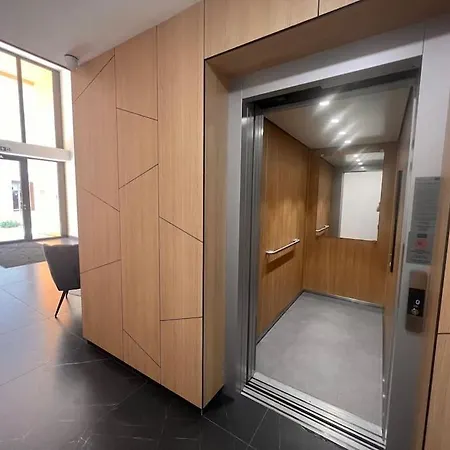 Karzo Lk 209 * Budapest